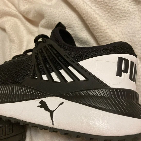 9.5 Men’s PUMA soft foam optimal comfort Brand New never worn - Picture 2 of 7